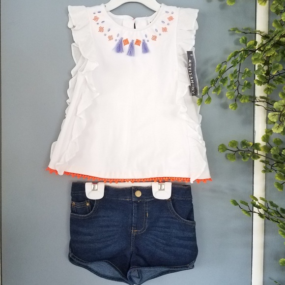 Other - White Girls Top and Denim Shorts